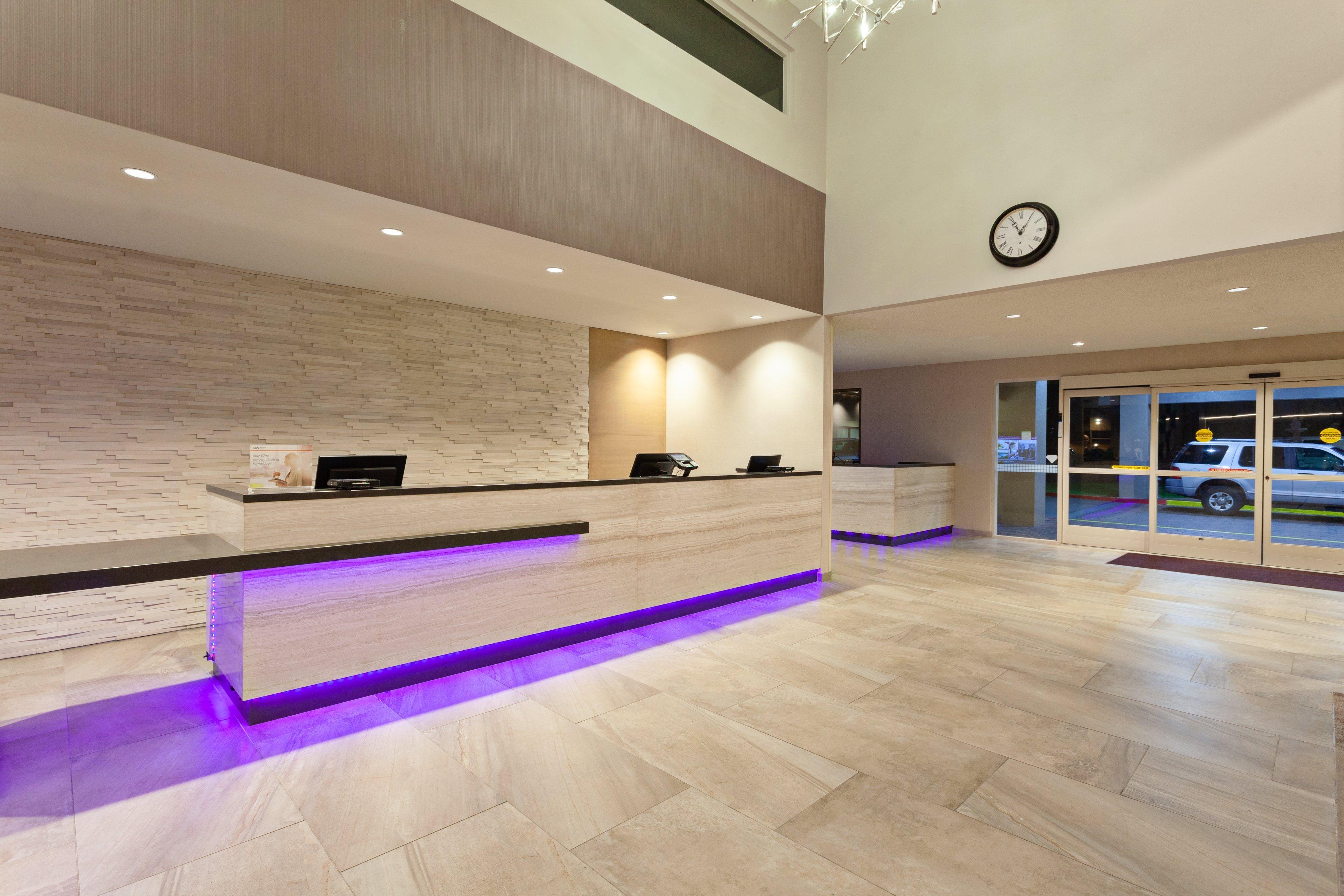 Crowne Plaza Silicon Valley North - Union City By Ihg Esterno foto