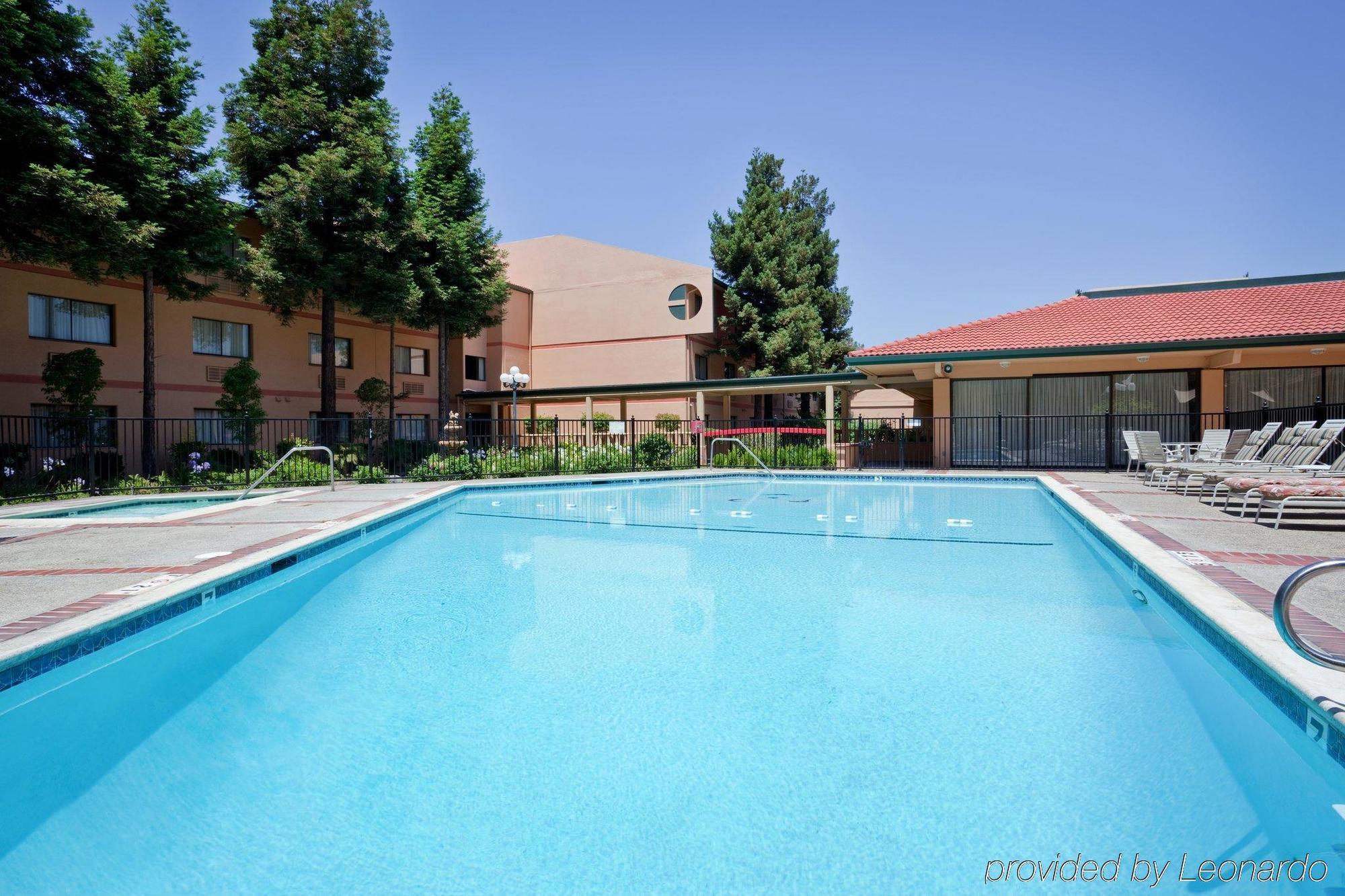 Crowne Plaza Silicon Valley North - Union City By Ihg Esterno foto