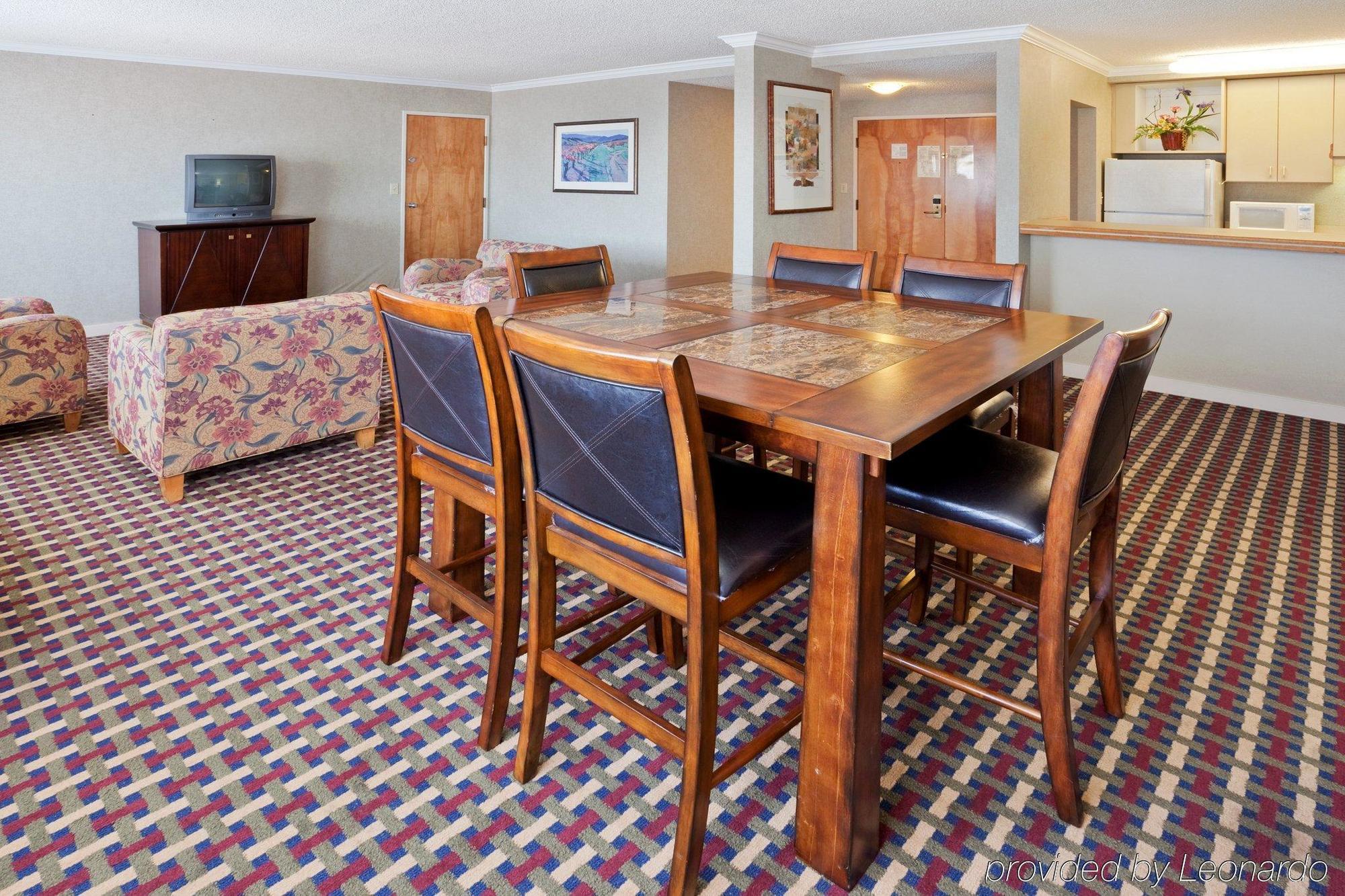 Crowne Plaza Silicon Valley North - Union City By Ihg Esterno foto