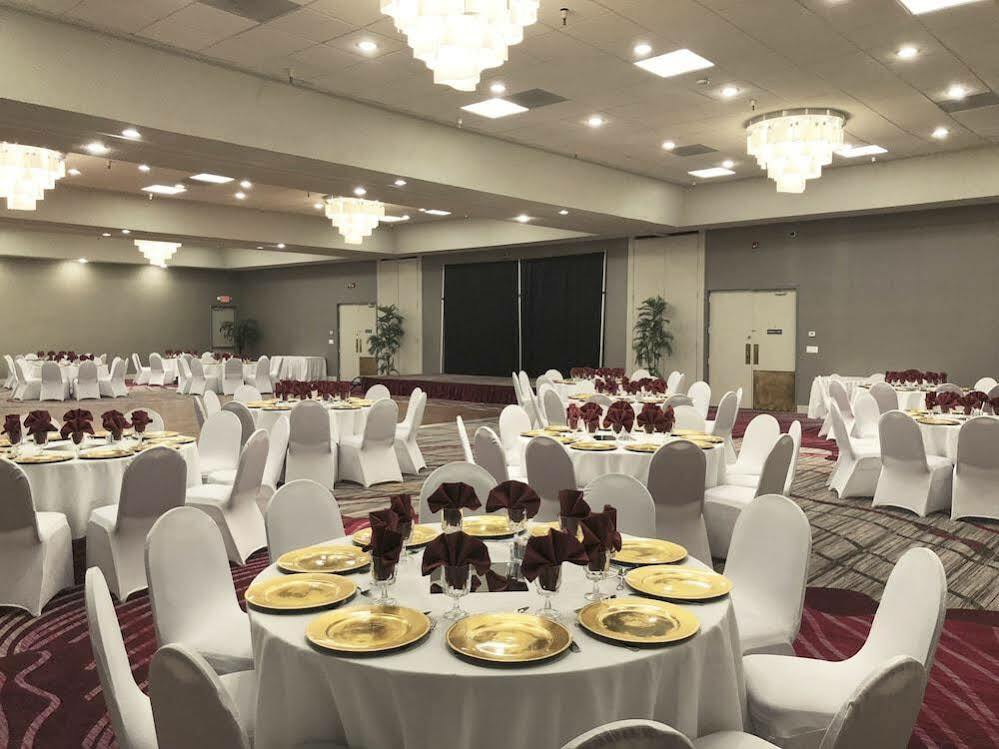 Crowne Plaza Silicon Valley North - Union City By Ihg Esterno foto